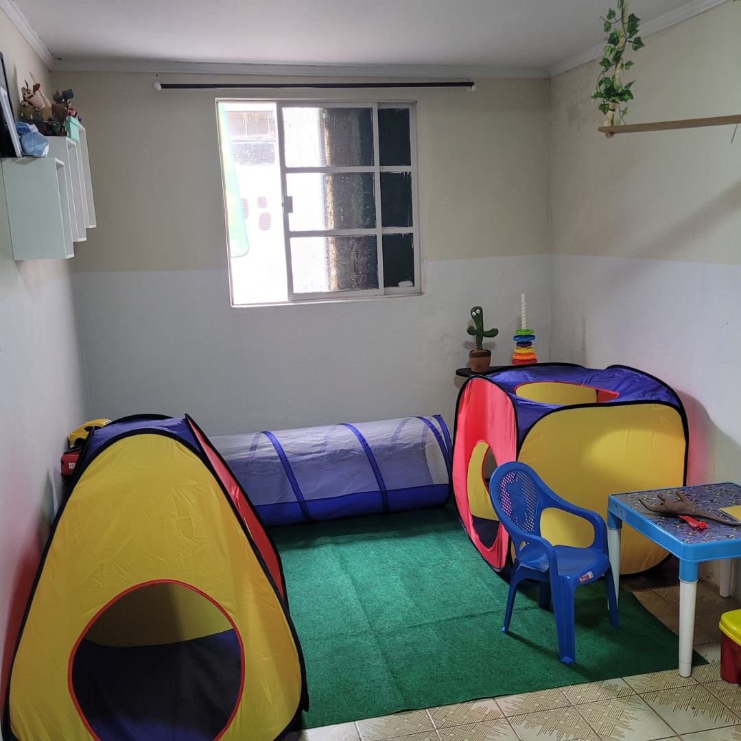 Casa na QNP 10 de 2 quartos, barraco nos fundos